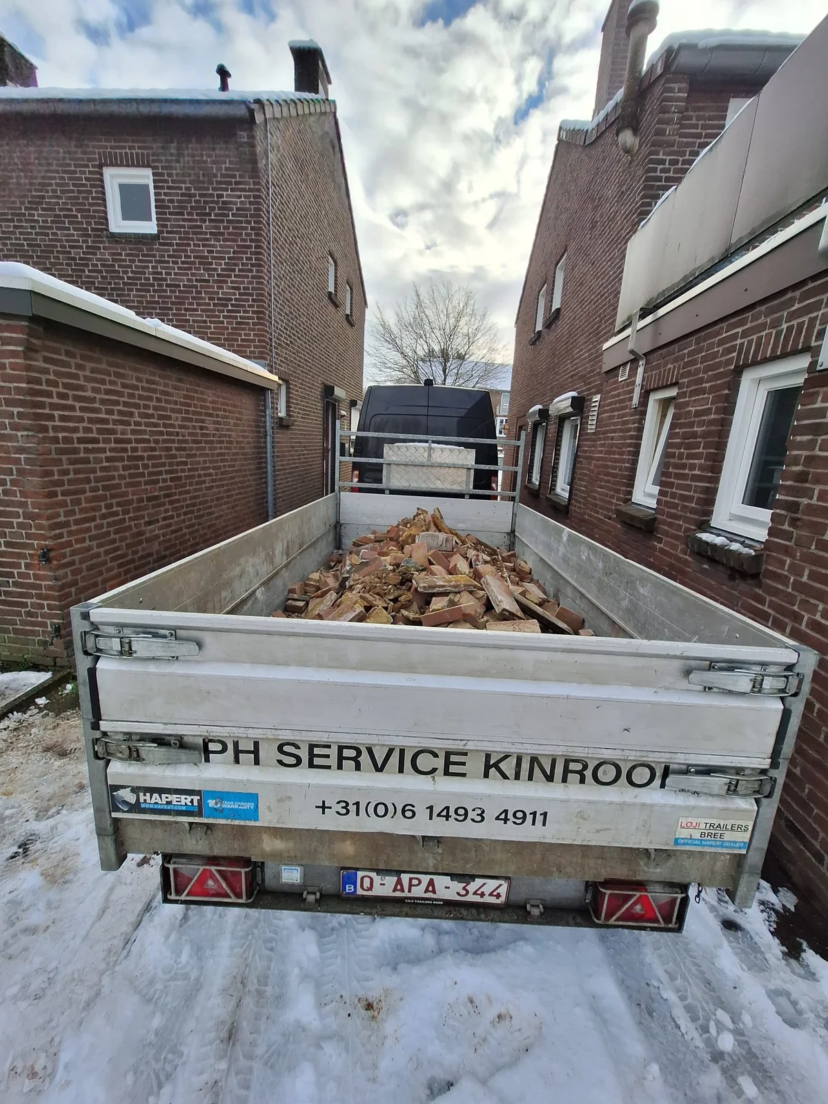 PH Service Kinrooi - aanhangwagen puin afvoer